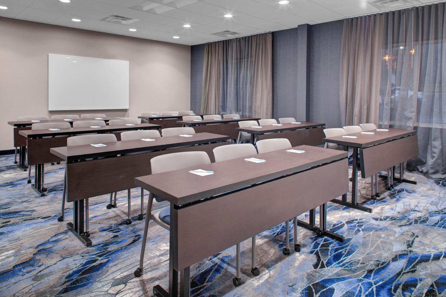 Fairfield By Marriott Inn & Suites 베클리 외부 사진