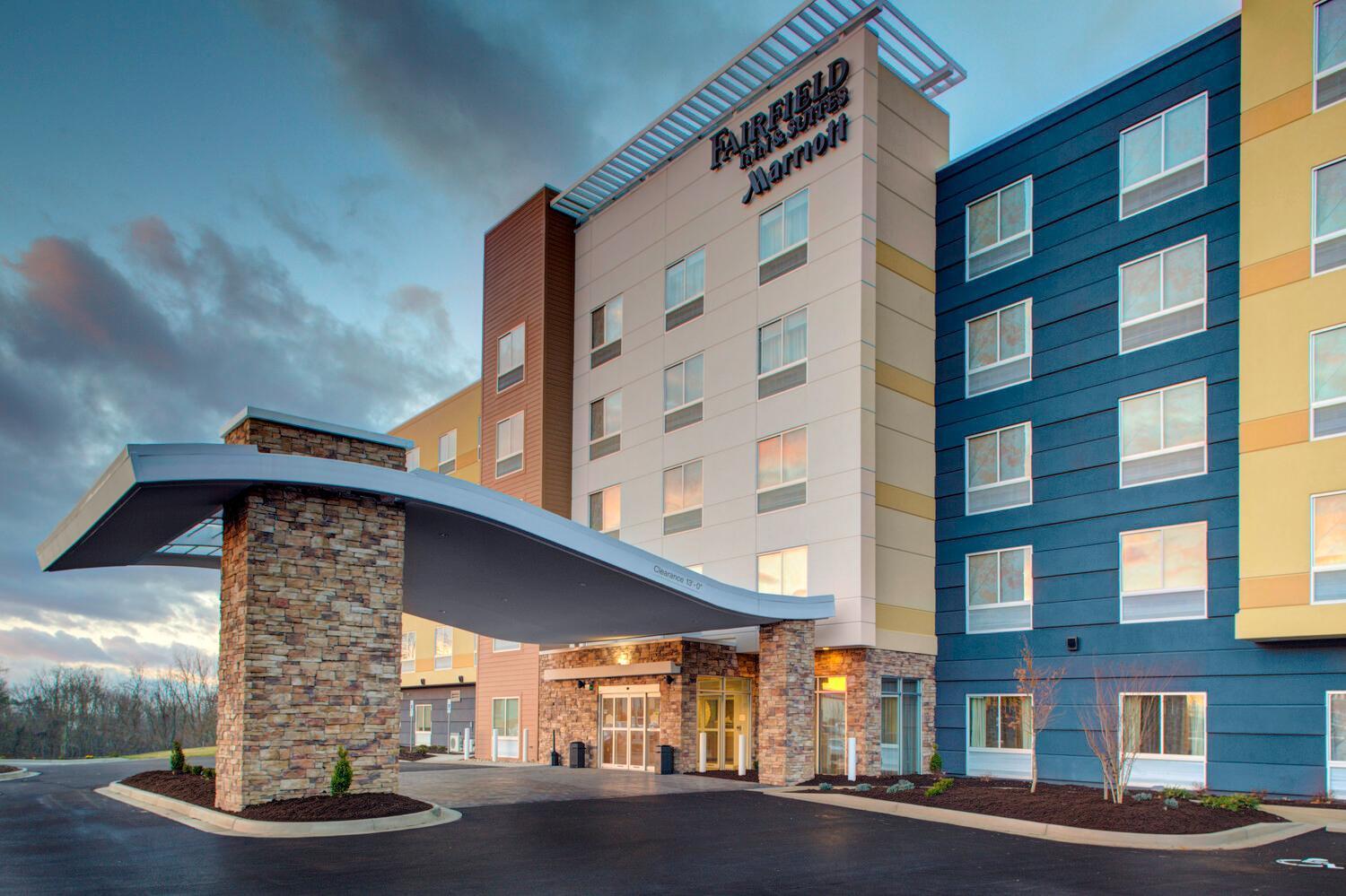 Fairfield By Marriott Inn & Suites 베클리 외부 사진
